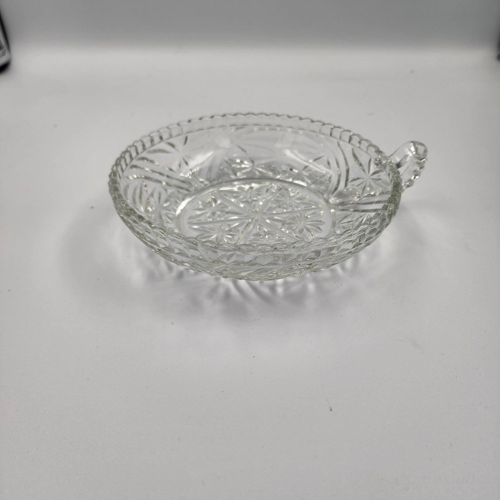 Vintage 1950s Anchor Hocking Clear Glass Stars and Bars 7" Nappy Bowl - Picture 2 of 5